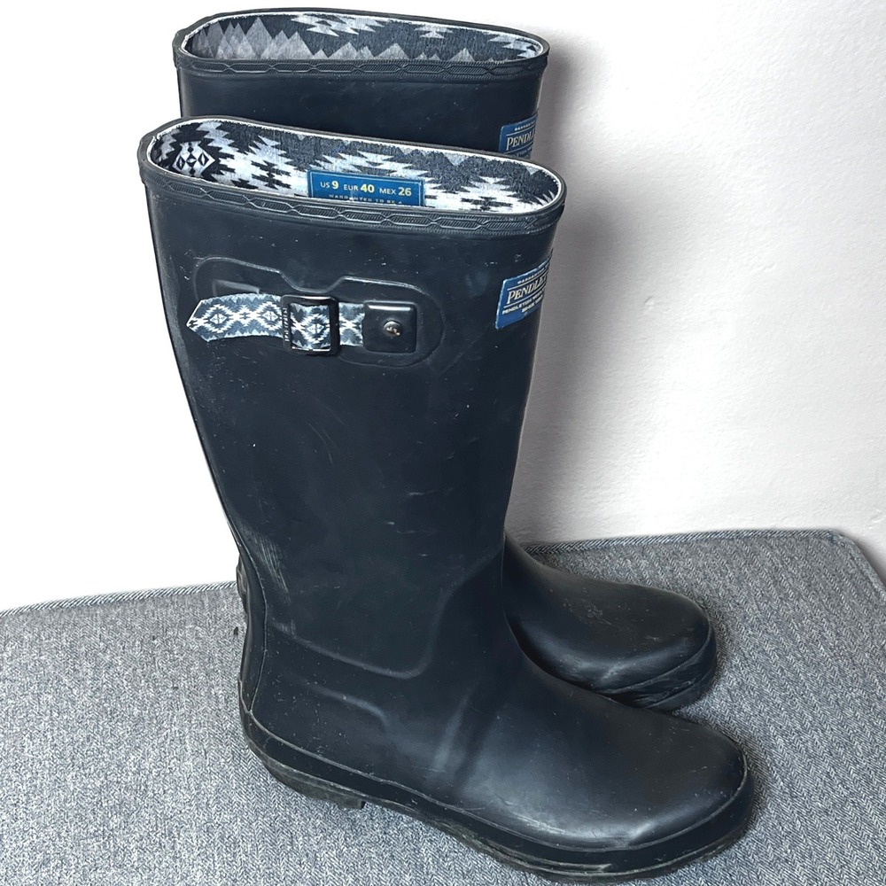 Pendleton Womens Black Tall Rubber Rain Boots Geometric Print Lining Size 9